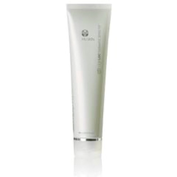 Nu Skin Dermatic Effects cellulite firming cream